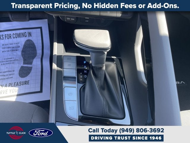 2025 Hyundai Elantra SEL Convenience