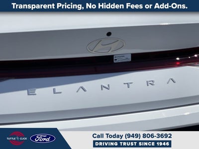 2025 Hyundai Elantra SEL Convenience