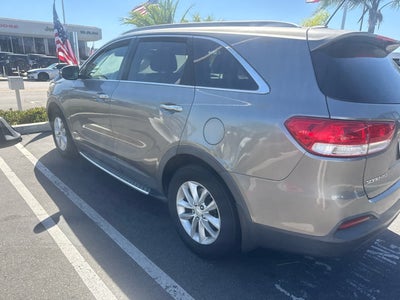 2016 Kia Sorento LX