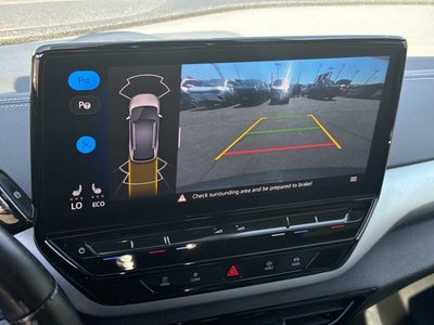 2023 Volkswagen ID.4 Pro