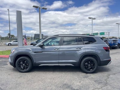 2026 Volkswagen Atlas 2.0T Peak Edition