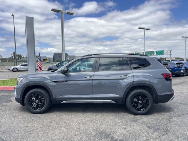 2026 Volkswagen Atlas 2.0T Peak Edition