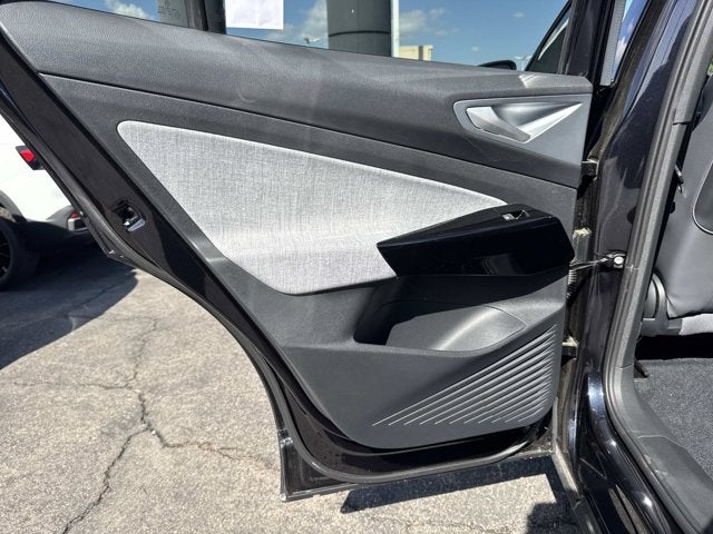 2026 Volkswagen ID.4 Pro