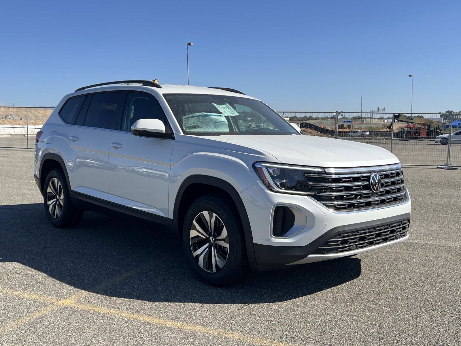 2026 Volkswagen Atlas 2.0T SE