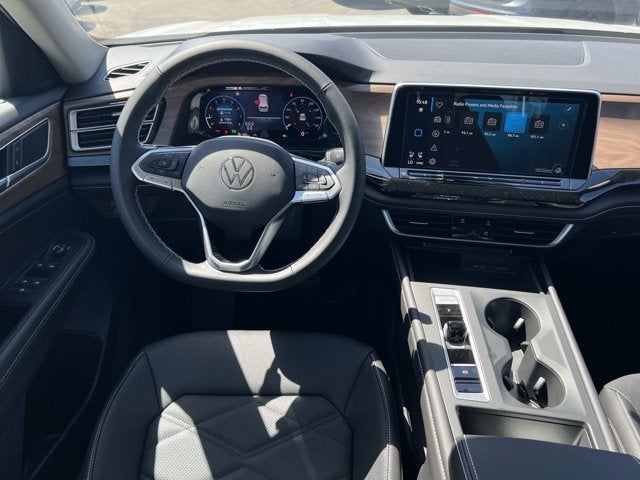 2026 Volkswagen Atlas 2.0T SE