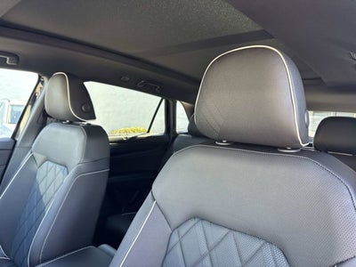 2026 Volkswagen Atlas Cross Sport 2.0T SEL Premium R-Line