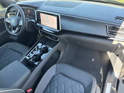 2026 Volkswagen Atlas Cross Sport 2.0T SEL Premium R-Line
