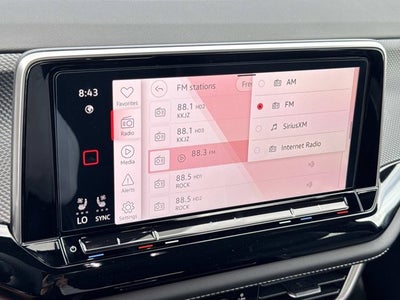 2026 Volkswagen Atlas Cross Sport 2.0T SEL Premium R-Line