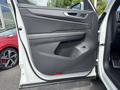 2026 Volkswagen Atlas Cross Sport 2.0T SEL Premium R-Line