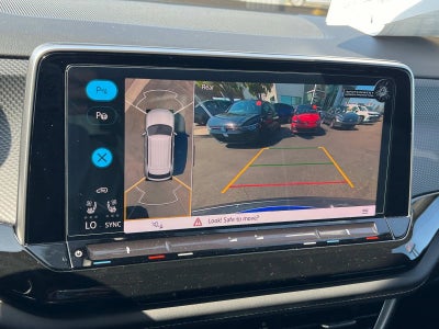 2025 Volkswagen Atlas Cross Sport 2.0T SEL Premium R-Line