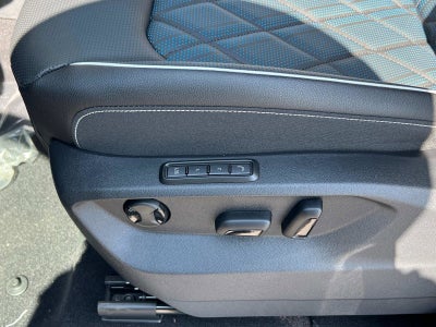 2025 Volkswagen Atlas Cross Sport 2.0T SEL Premium R-Line