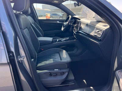 2025 Volkswagen Atlas Cross Sport 2.0T SEL Premium R-Line