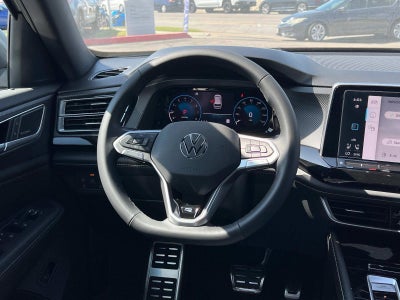 2025 Volkswagen Atlas Cross Sport 2.0T SEL Premium R-Line