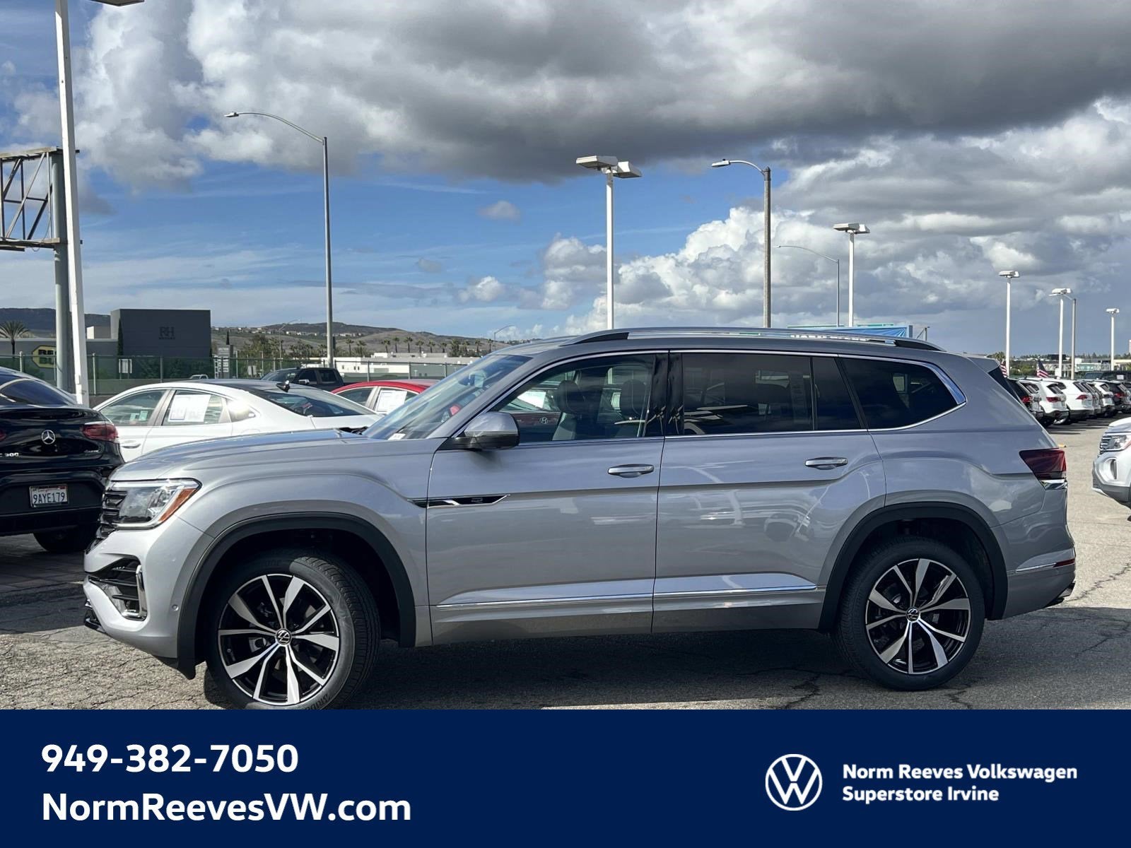 2026 Volkswagen Atlas 2.0T SEL Premium R-Line