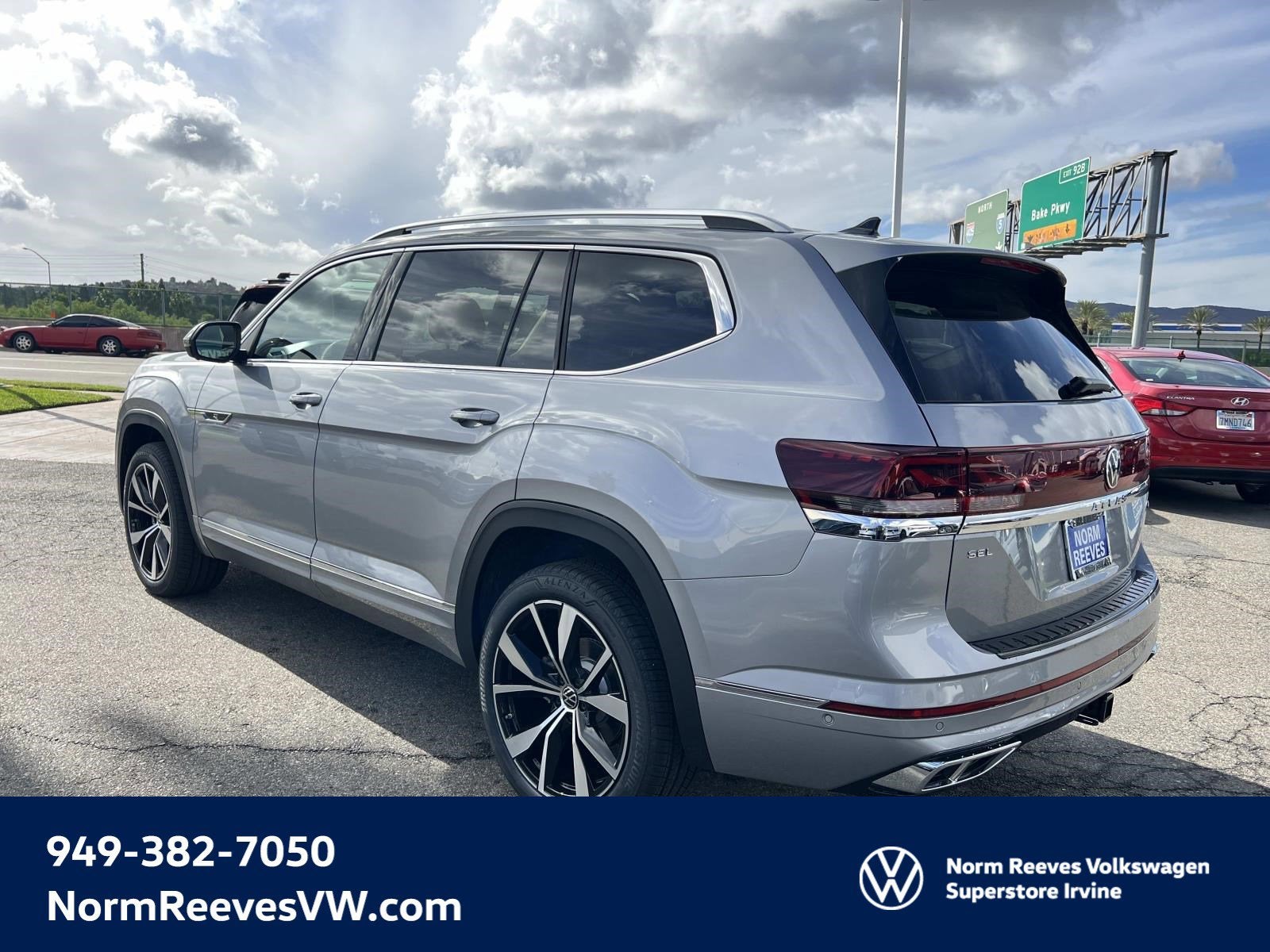 2026 Volkswagen Atlas 2.0T SEL Premium R-Line