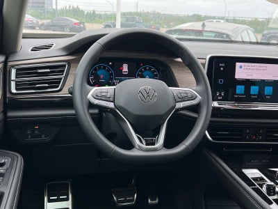 2025 Volkswagen Atlas 2.0T SEL Premium R-Line