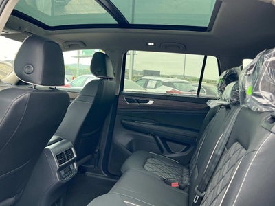 2025 Volkswagen Atlas 2.0T SEL Premium R-Line