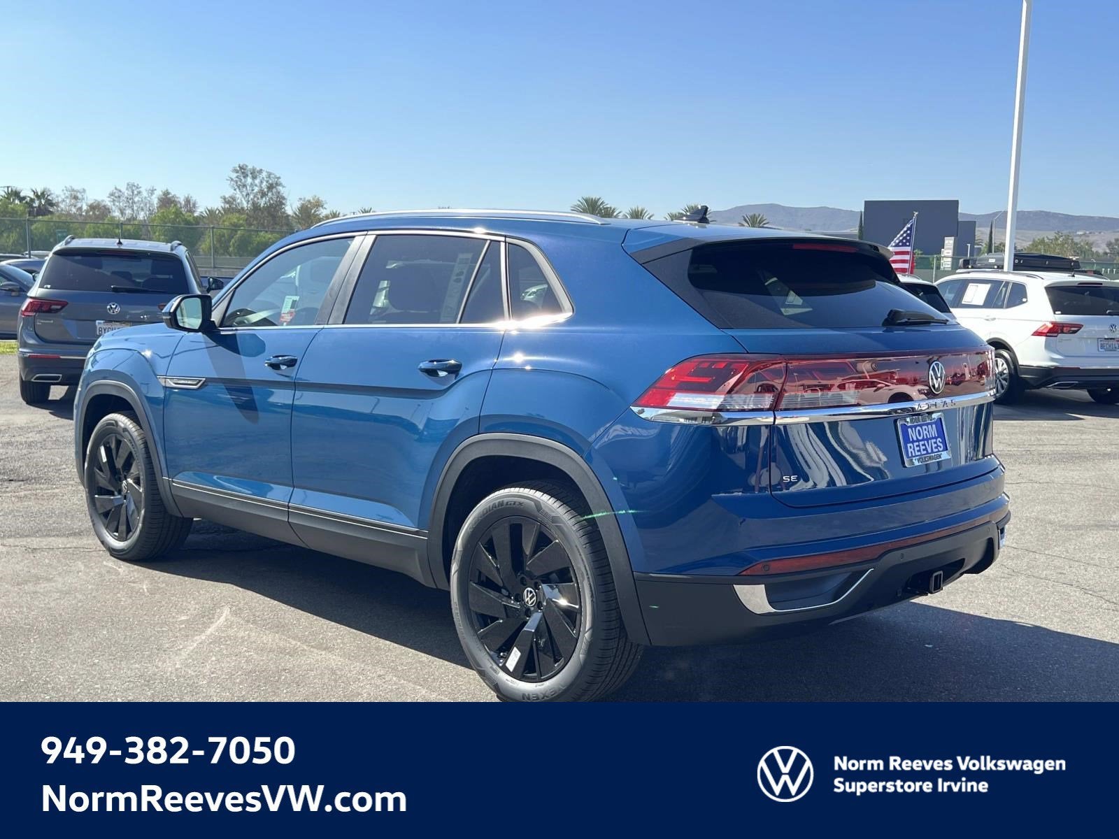 2026 Volkswagen Atlas Cross Sport 2.0T SE w/Technology