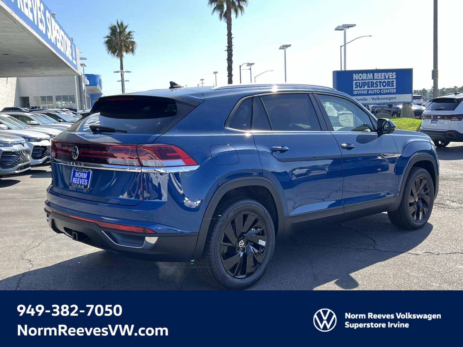 2026 Volkswagen Atlas Cross Sport 2.0T SE w/Technology