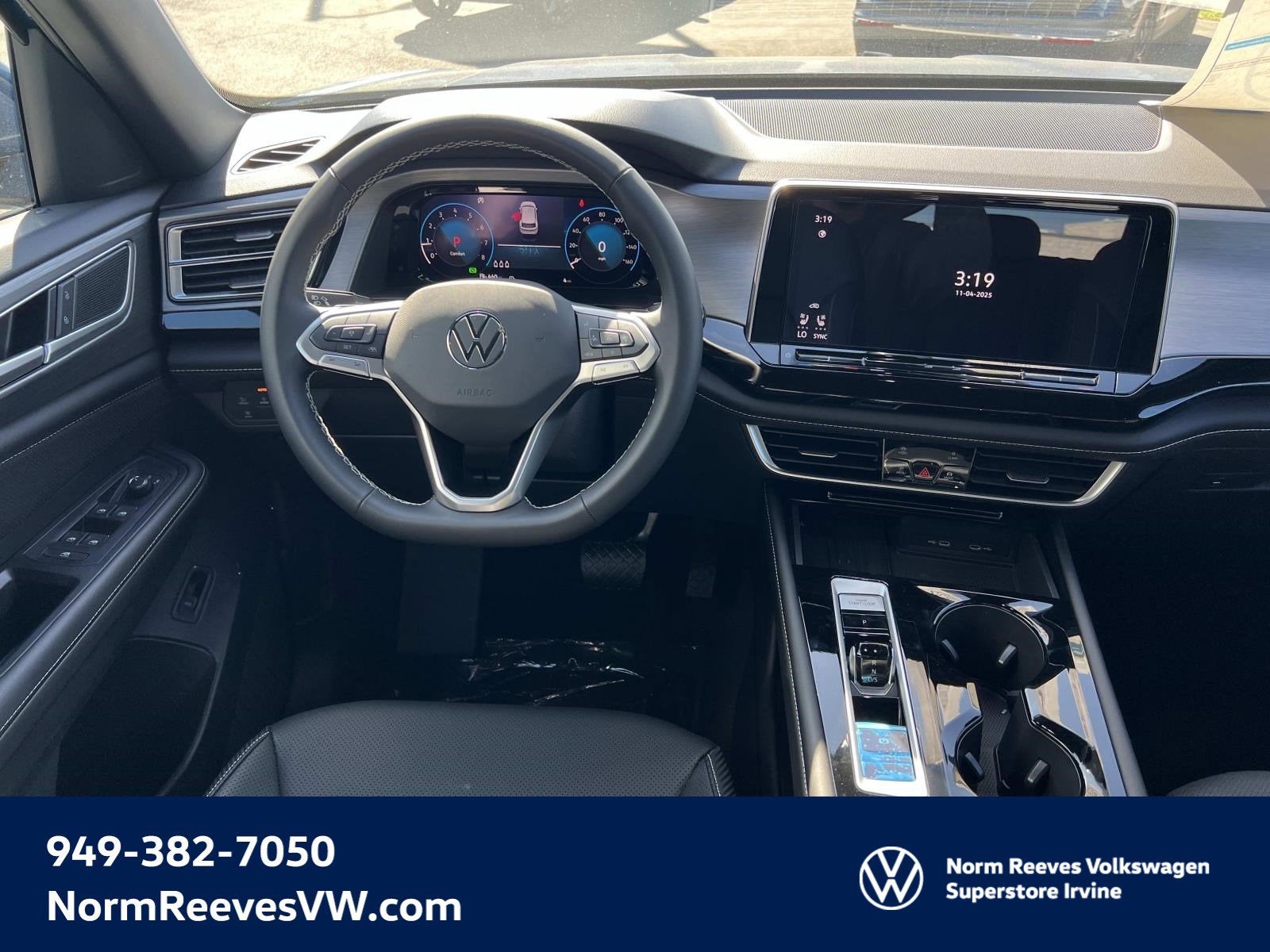 2026 Volkswagen Atlas Cross Sport 2.0T SE w/Technology