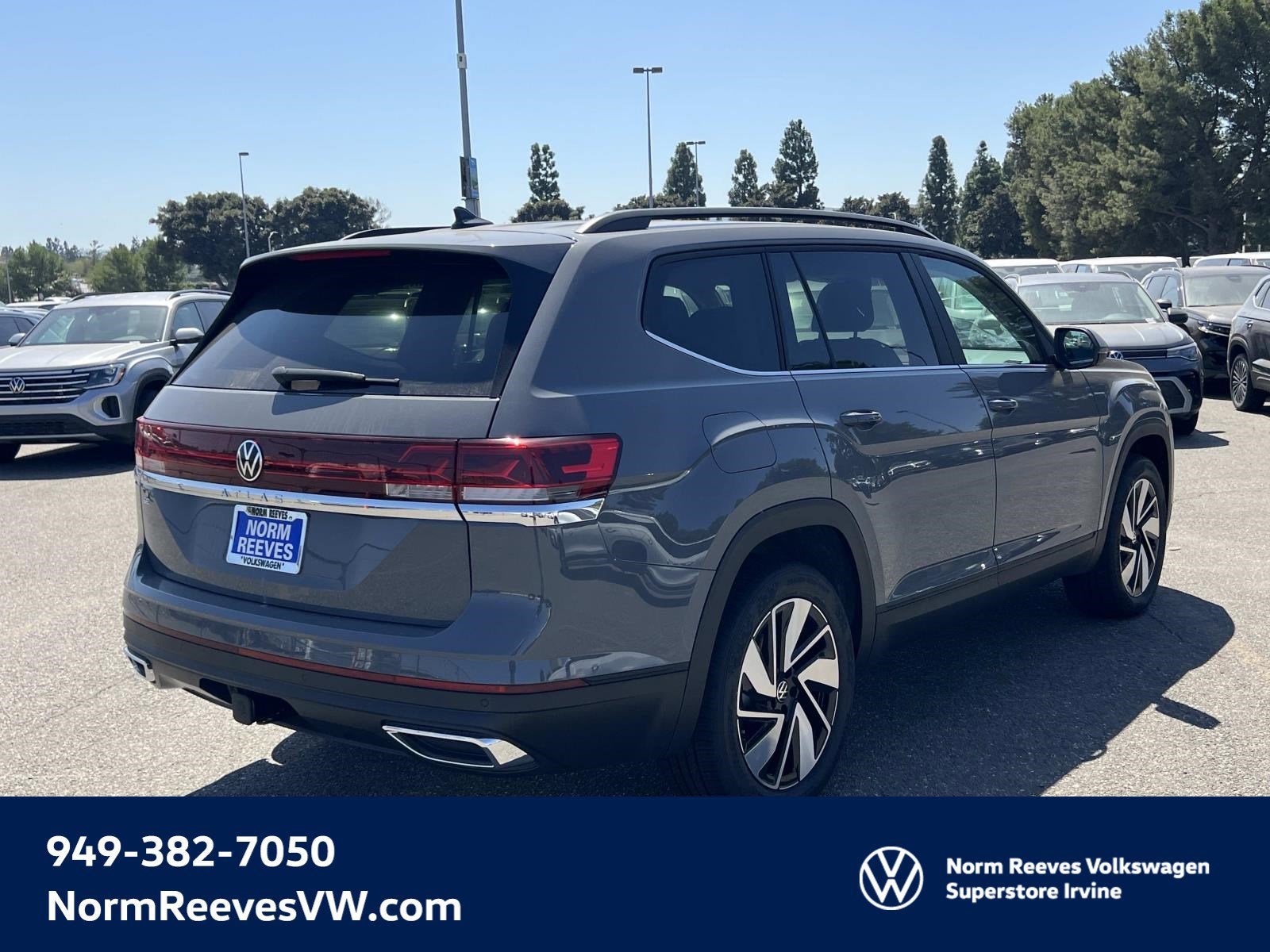 2026 Volkswagen Atlas 2.0T SE w/Technology
