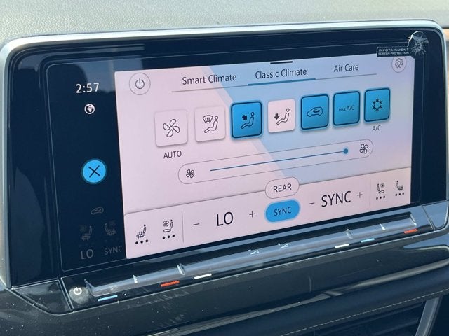 2026 Volkswagen Atlas 2.0T SE
