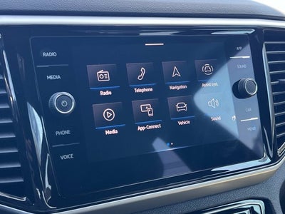 2023 Volkswagen Atlas Cross Sport 2.0T SE w/Technology