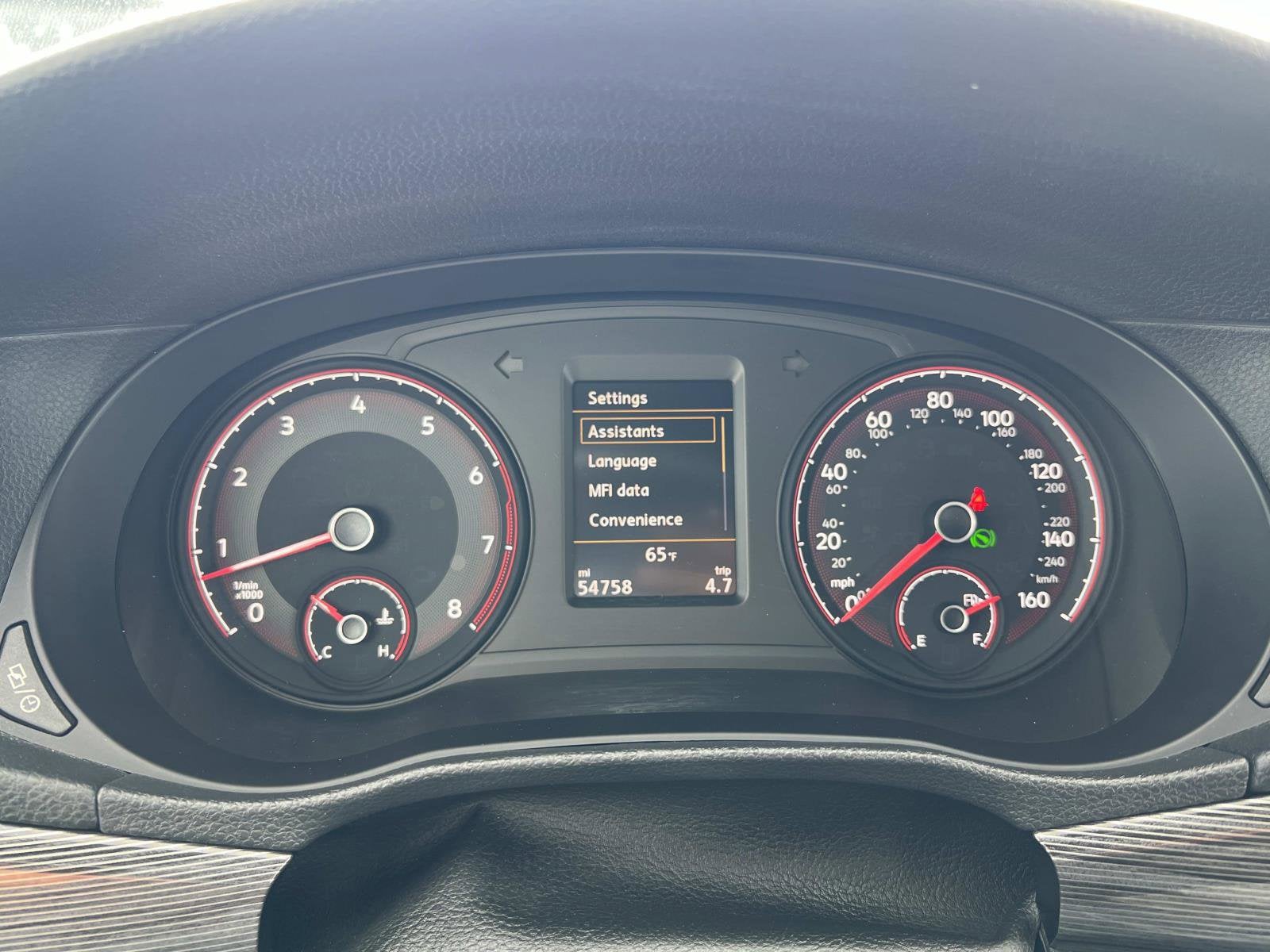 2022 Volkswagen Passat 2.0T R-Line