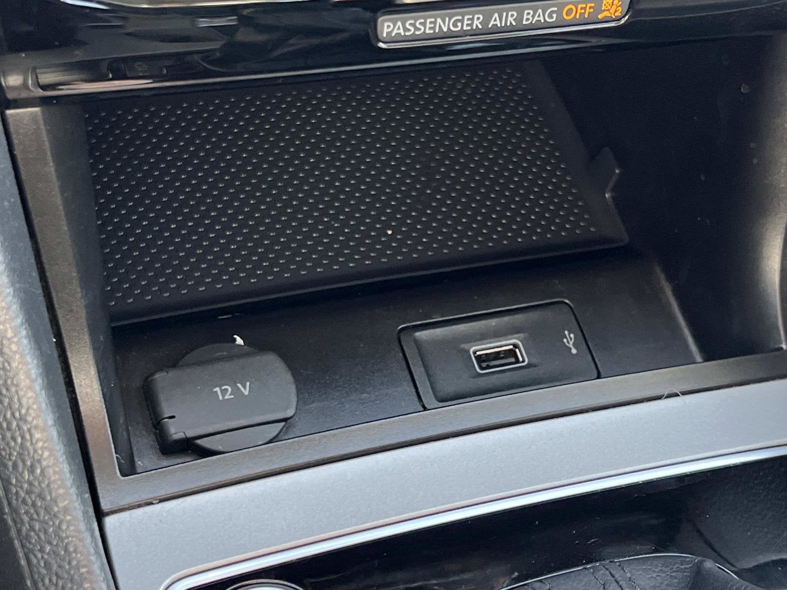 2022 Volkswagen Passat 2.0T SE