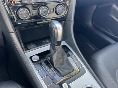 2022 Volkswagen Passat 2.0T SE