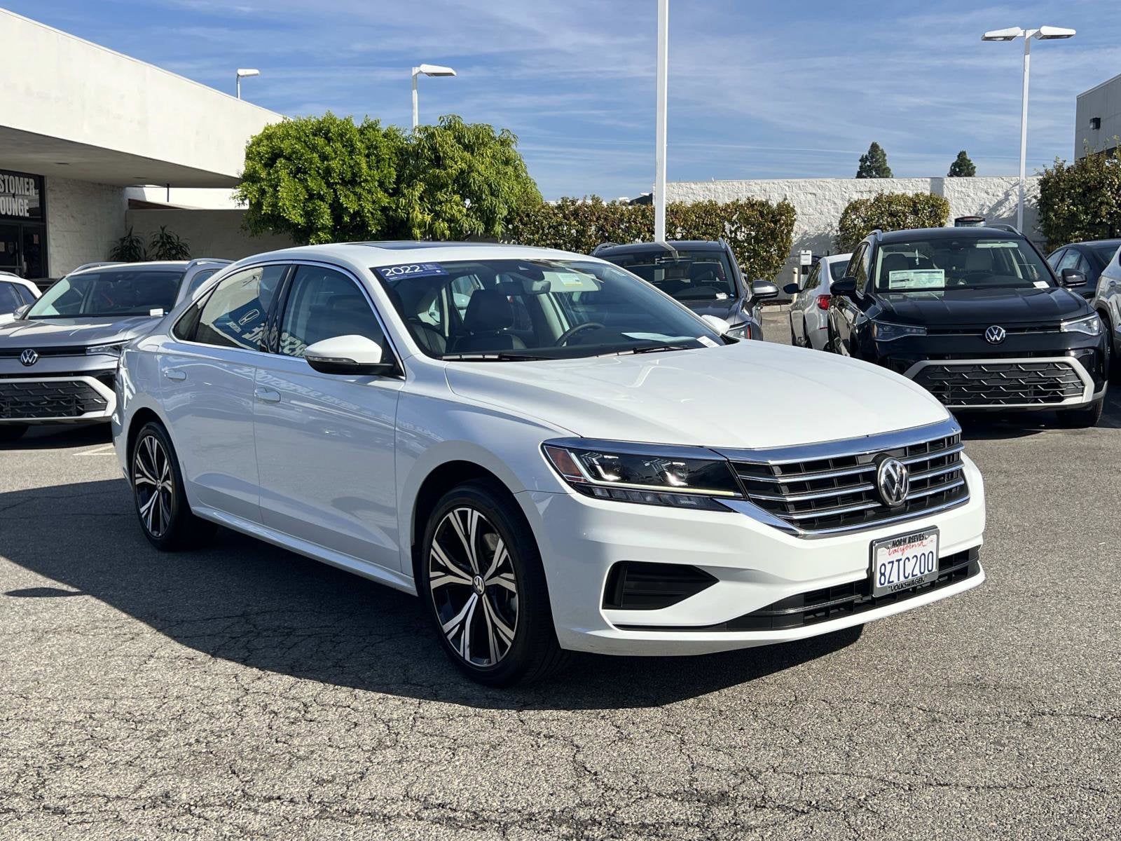 2022 Volkswagen Passat 2.0T SE