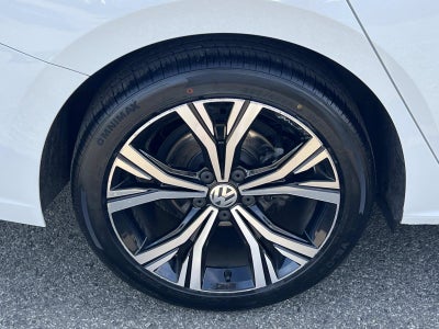 2022 Volkswagen Passat 2.0T SE