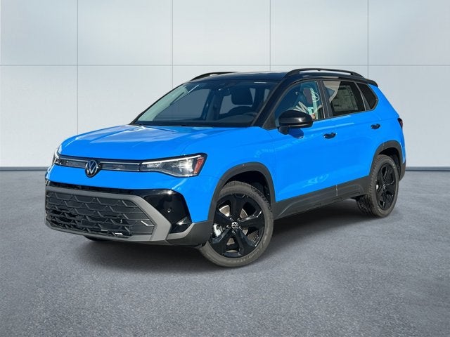 2026 Volkswagen Taos SE Black