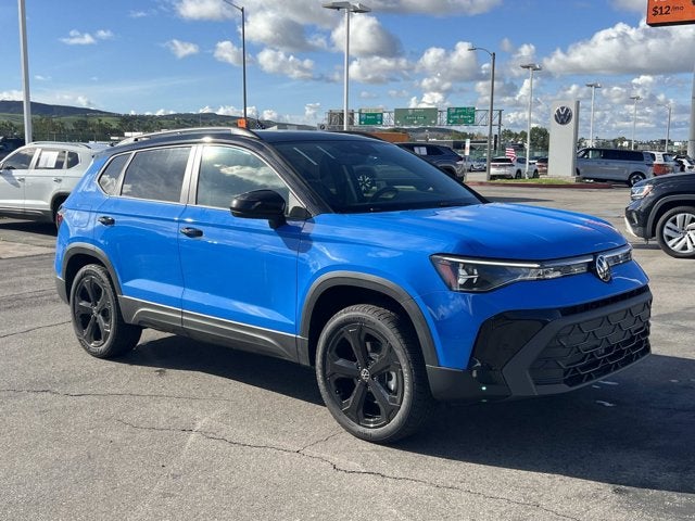 2026 Volkswagen Taos SE Black