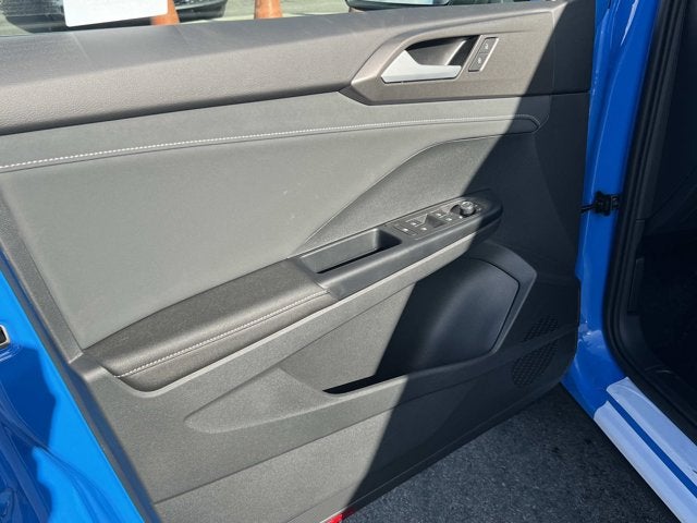 2026 Volkswagen Taos SE Black