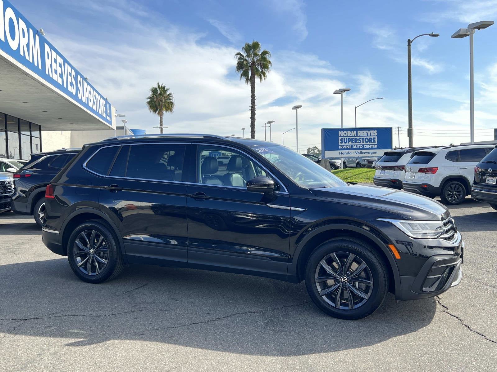 2022 Volkswagen Tiguan SE