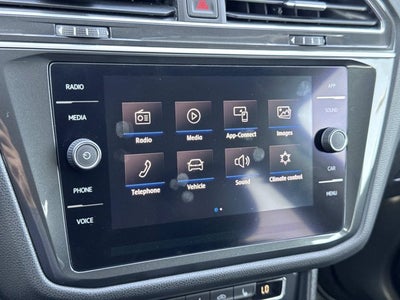 2020 Volkswagen Tiguan SE