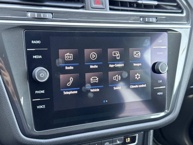 2020 Volkswagen Tiguan SE