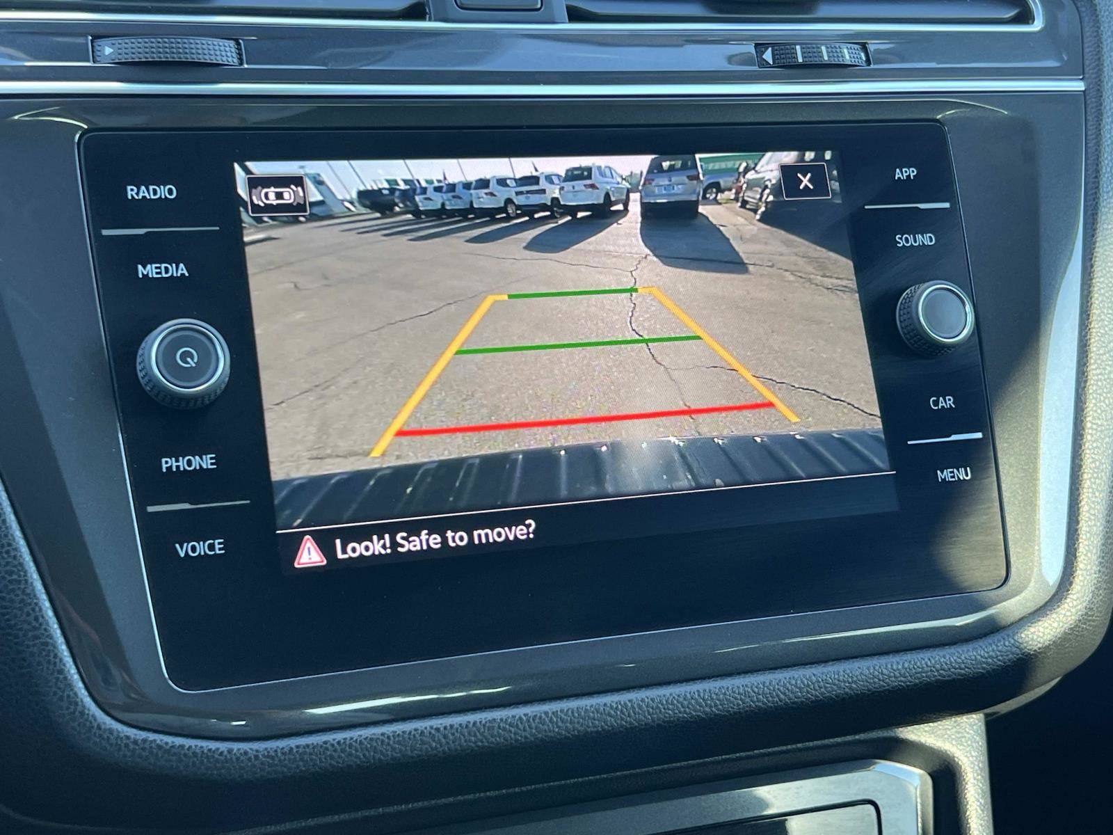 2023 Volkswagen Tiguan SE