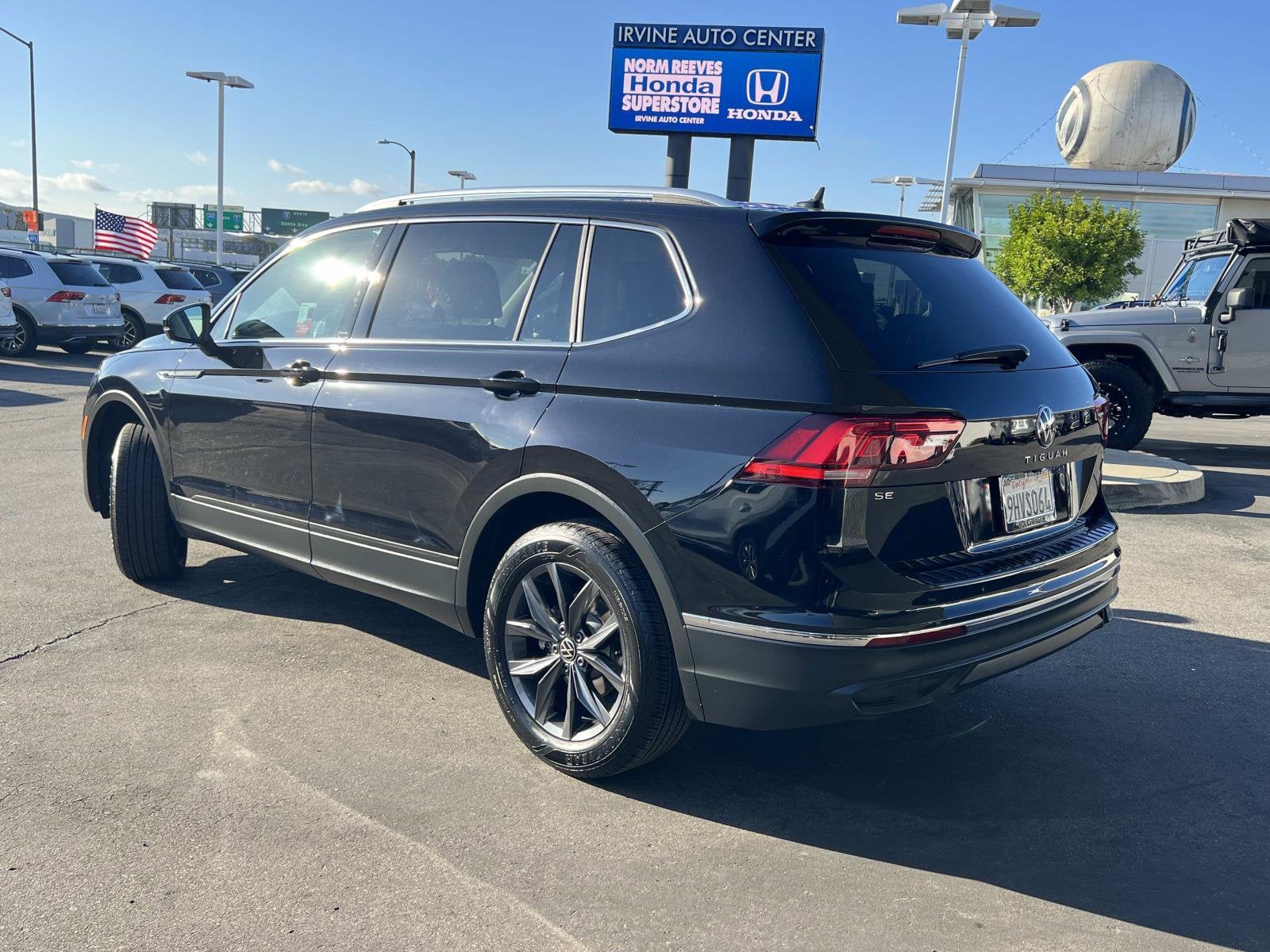 2023 Volkswagen Tiguan SE