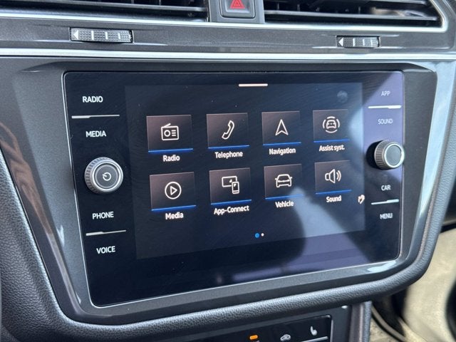 2023 Volkswagen Tiguan SE