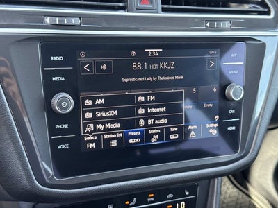 2023 Volkswagen Tiguan SE