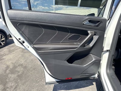 2023 Volkswagen Tiguan SE