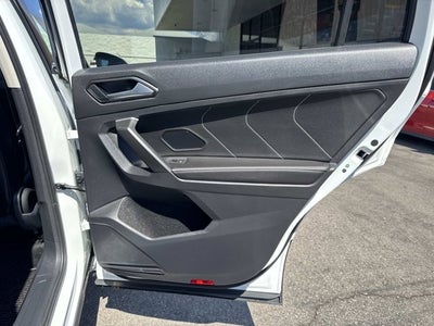 2023 Volkswagen Tiguan SE