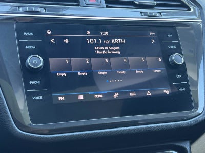 2022 Volkswagen Tiguan SE