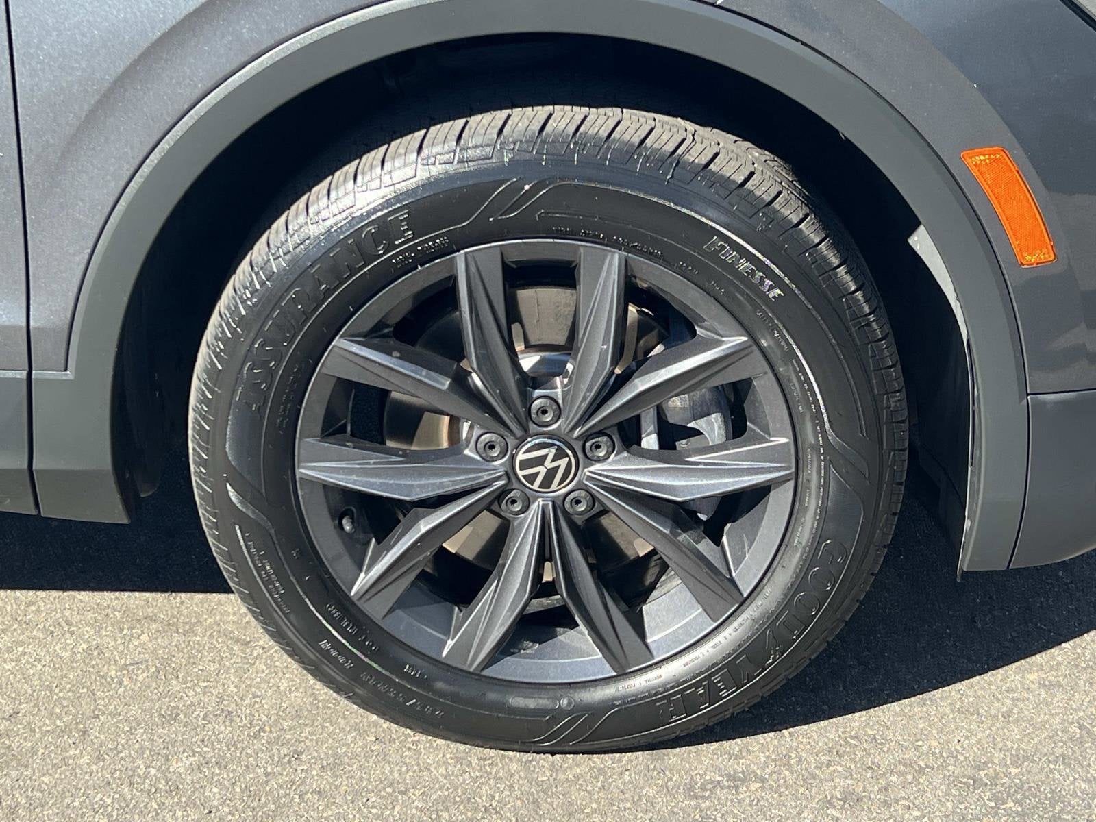 2022 Volkswagen Tiguan SE