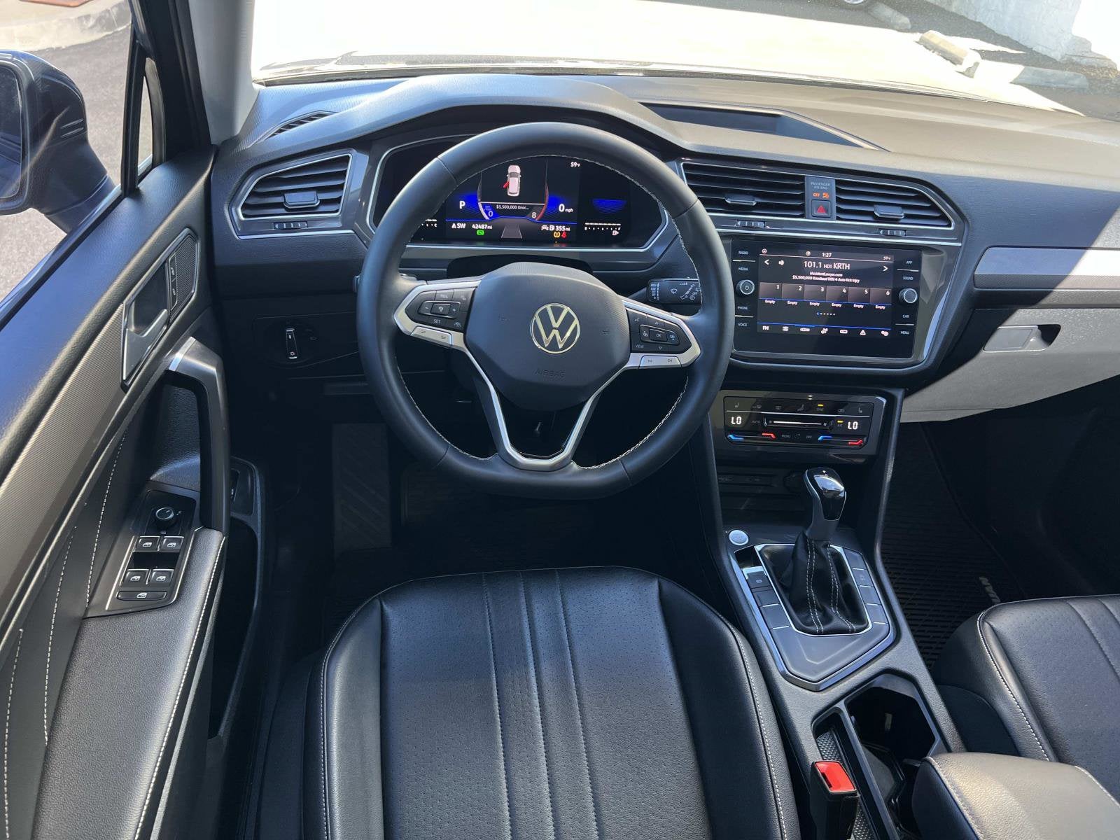 2022 Volkswagen Tiguan SE