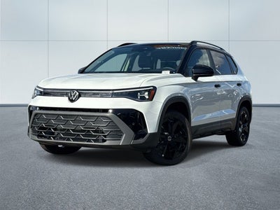2026 Volkswagen Taos SE Black
