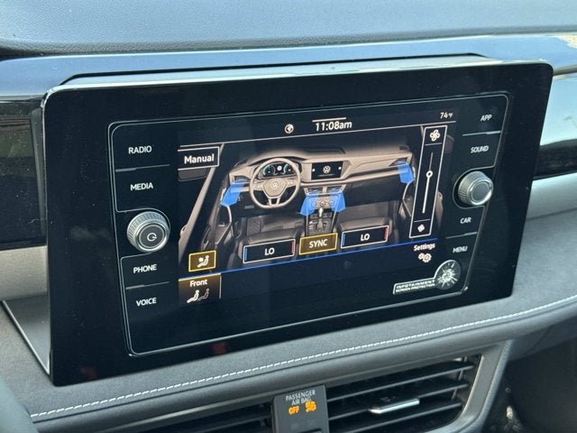 2026 Volkswagen Taos SE Black