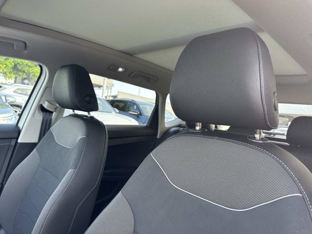 2026 Volkswagen Taos SE Black